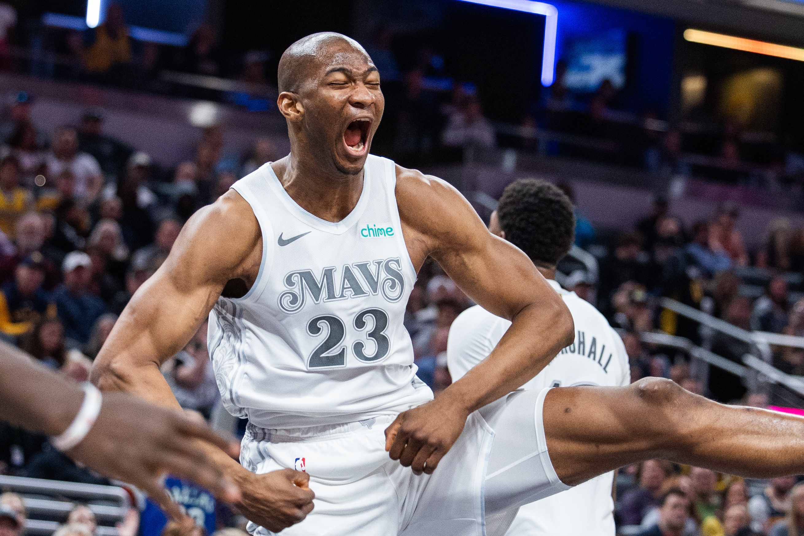 开云APP-热火试训凯-琼斯已持续四天 签约决定仍悬而未决