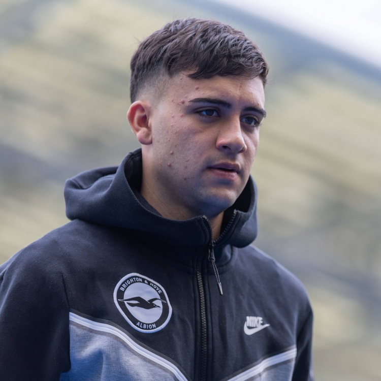 开云体育-罗马诺透露布纳诺特倾向加盟多特，布莱顿或压哨放人